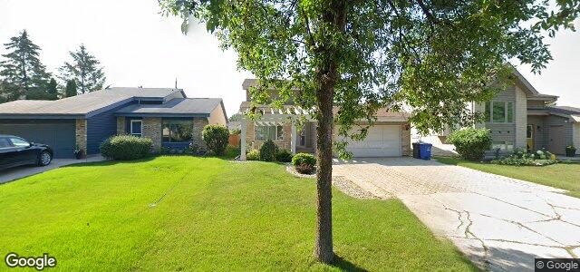 Larawan ng 258 Rutledge Crescent sa Winnipeg, Manitoba