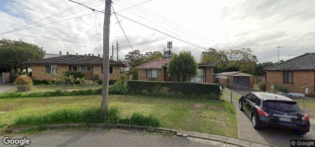 28 Williamson Crescent（加拿大曼尼托巴省温尼伯市）房屋照片