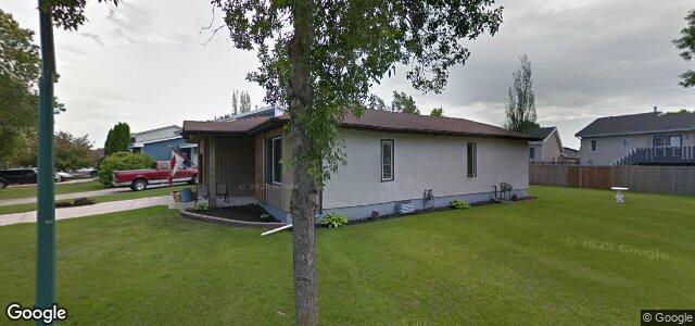 30 Radley Bay（加拿大曼尼托巴省温尼伯市）房屋照片