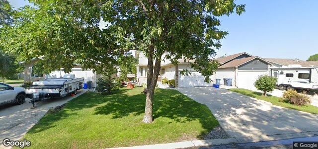 44 Skowron Crescent（加拿大曼尼托巴省温尼伯市）房屋照片