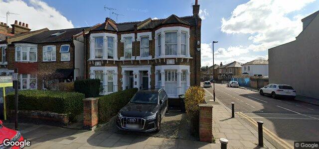 Photo of 46 Whittington Road in Winnipeg, Manitoba