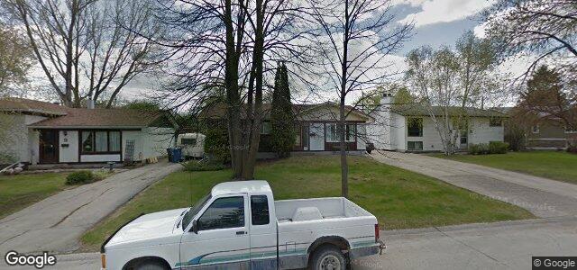 15 Fieldstone Bay（加拿大曼尼托巴省温尼伯市）房屋照片