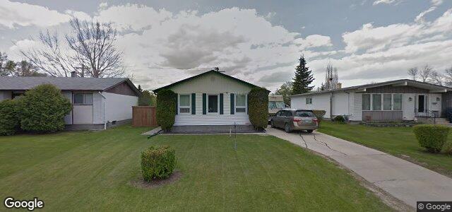 307 Carriage Road（加拿大曼尼托巴省温尼伯市）房屋照片