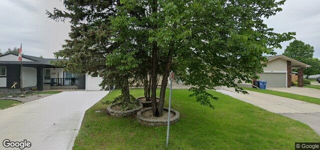 Photo of 31 Dohaney Crescent in Winnipeg, Manitoba