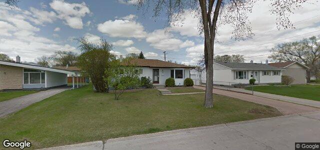 33 Carriage Bay（加拿大曼尼托巴省温尼伯市）房屋照片