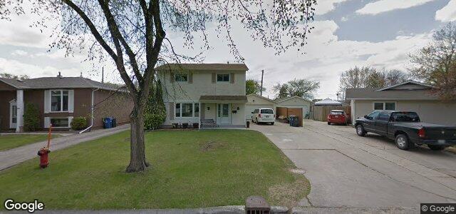 42 Fieldstone Bay（加拿大曼尼托巴省温尼伯市）房屋照片