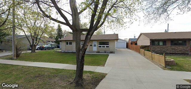 75 Heritage Boulevard（加拿大曼尼托巴省温尼伯市）房屋照片