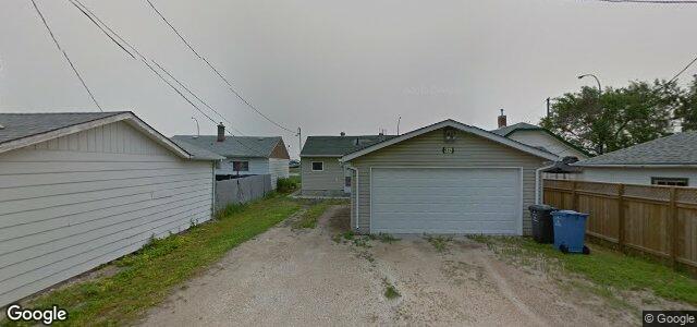 924 Lagimodiere Boulevard（加拿大曼尼托巴省温尼伯市）房屋照片