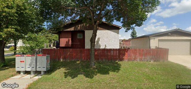 100 Jonathan Crescent（加拿大曼尼托巴省溫尼伯市）房屋照片