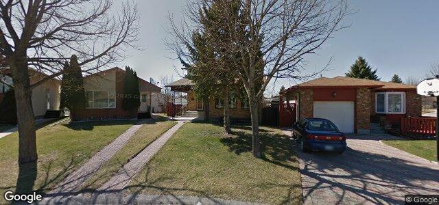 100 Valewood Crescent（加拿大曼尼托巴省温尼伯市）房屋照片