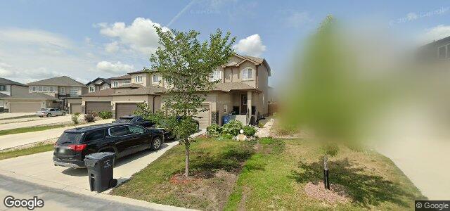 11 Bloomfield Path（加拿大曼尼托巴省温尼伯市）房屋照片