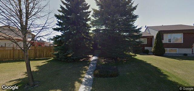 110 Valewood Crescent（加拿大曼尼托巴省温尼伯市）房屋照片