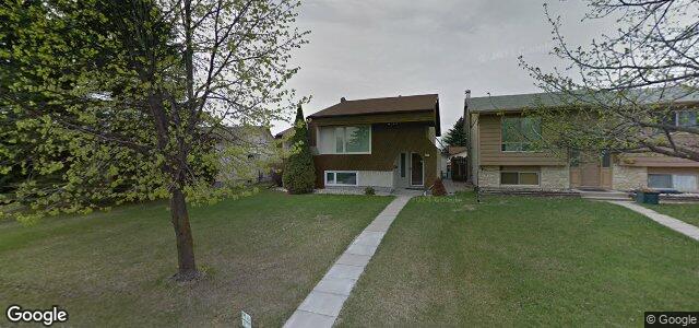 114 Valewood Crescent（加拿大曼尼托巴省温尼伯市）房屋照片