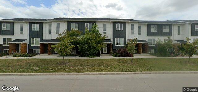 131 Old Commonwealth Path（加拿大曼尼托巴省温尼伯市）房屋照片