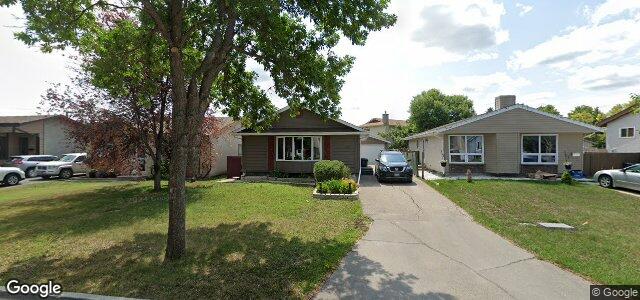 131 Petriw Bay（加拿大曼尼托巴省温尼伯市）房屋照片