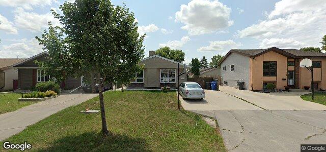 135 Petriw Bay（加拿大曼尼托巴省温尼伯市）房屋照片