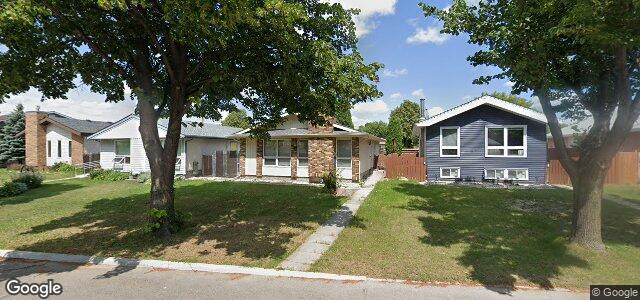 15 Jonathan Crescent（加拿大曼尼托巴省温尼伯市）房屋照片