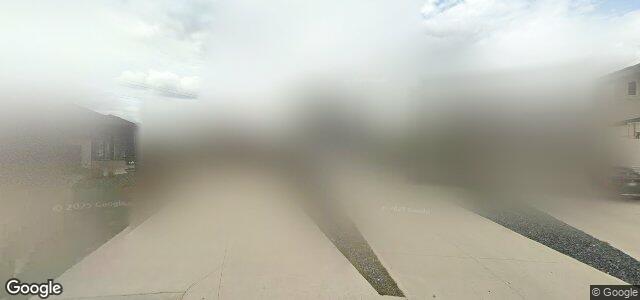 203 Singh Trail（加拿大曼尼托巴省温尼伯市）房屋照片