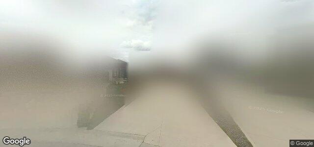 207 Singh Trail（加拿大曼尼托巴省温尼伯市）房屋照片