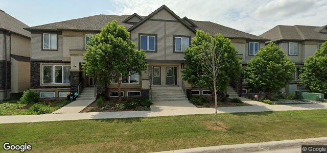 Photo of 22 Bridgeford Path in Winnipeg, Manitoba