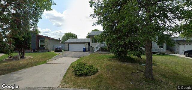 22 Linden Park Bay（加拿大曼尼托巴省温尼伯市）房屋照片