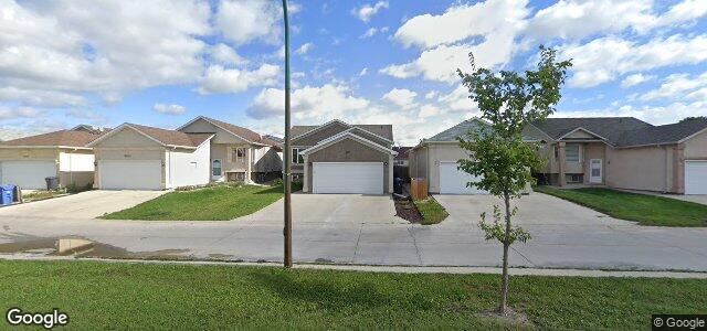 2487 King Edward Street（加拿大曼尼托巴省温尼伯市）房屋照片