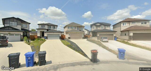 27 Bloomfield Path（加拿大曼尼托巴省温尼伯市）房屋照片