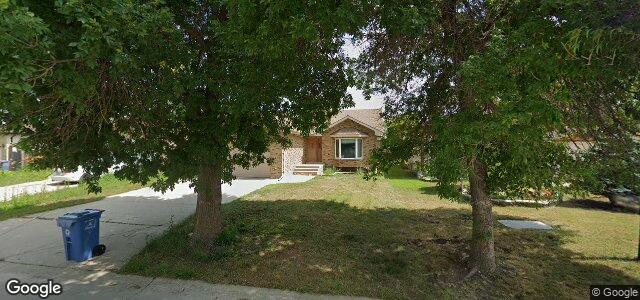 30 Meadowland Drive（加拿大曼尼托巴省温尼伯市）房屋照片