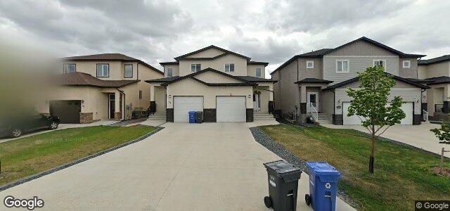 Photo of 38 Millpond Path in Winnipeg, Manitoba
