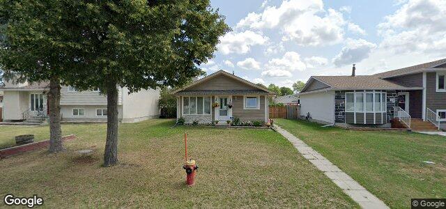 42 Valewood Crescent（加拿大曼尼托巴省温尼伯市）房屋照片