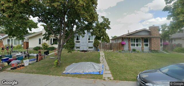 43 Jonathan Crescent（加拿大曼尼托巴省温尼伯市）房屋照片