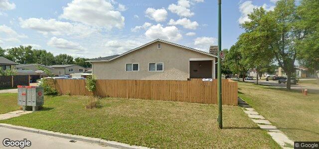 46 Petriw Bay（加拿大曼尼托巴省温尼伯市）房屋照片