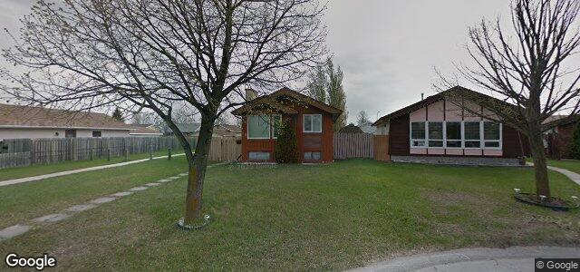 68 Valewood Crescent（加拿大曼尼托巴省温尼伯市）房屋照片