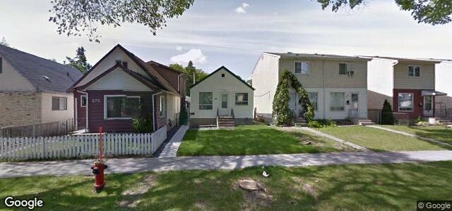 Photo of 572 Bannerman Avenue in Winnipeg, Manitoba