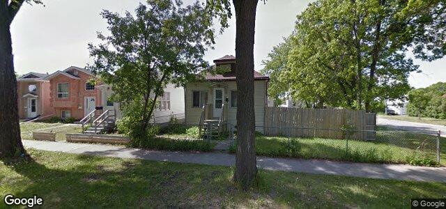 594 Bannerman Avenue（加拿大曼尼托巴省温尼伯市）房屋照片