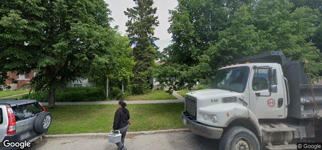 671 Church Avenue（加拿大曼尼托巴省温尼伯市）房屋照片