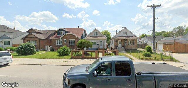 692 Mountain Avenue（加拿大曼尼托巴省温尼伯市）房屋照片