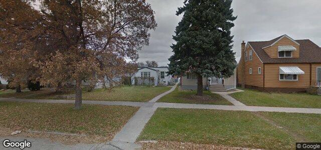 Photo of 703 Machray Avenue in Winnipeg, Manitoba