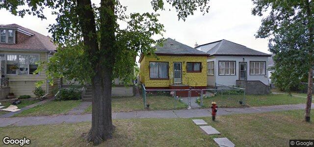 Photo of 758 Boyd Avenue in Winnipeg, Manitoba