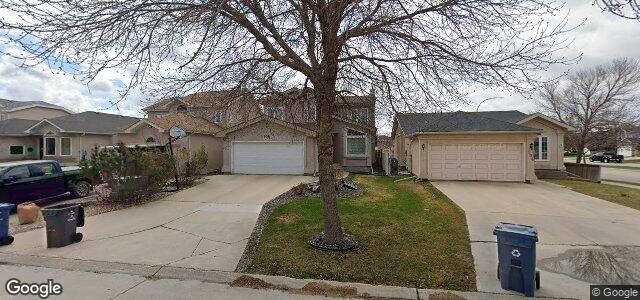 100 Mckall Bay（加拿大曼尼托巴省温尼伯市）房屋照片