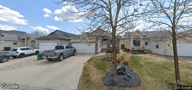 103 Camirant Crescent（加拿大曼尼托巴省温尼伯市）房屋照片