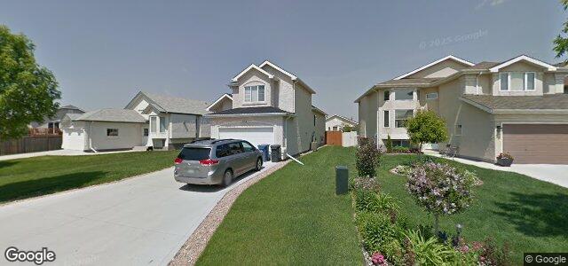 104 Pauline Boutal Crescent（加拿大曼尼托巴省温尼伯市）房屋照片