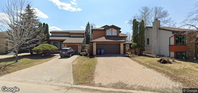 107 Charbonneau Crescent（加拿大曼尼托巴省温尼伯市）房屋照片