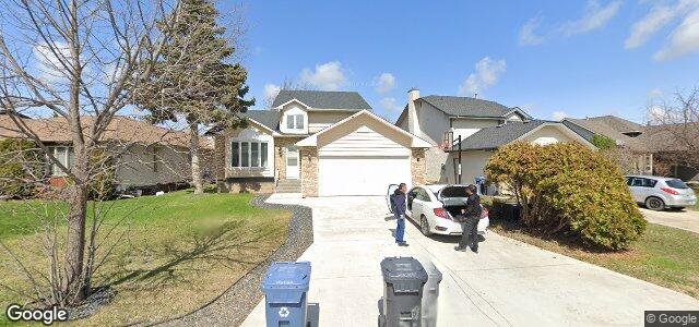 124 Cassin Crescent（加拿大曼尼托巴省温尼伯市）房屋照片