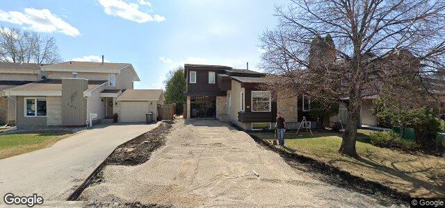 Photo of 131 Charbonneau Crescent in Winnipeg, Manitoba