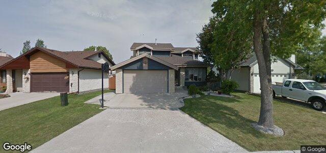 131 Peres Oblats Drive（加拿大曼尼托巴省温尼伯市）房屋照片