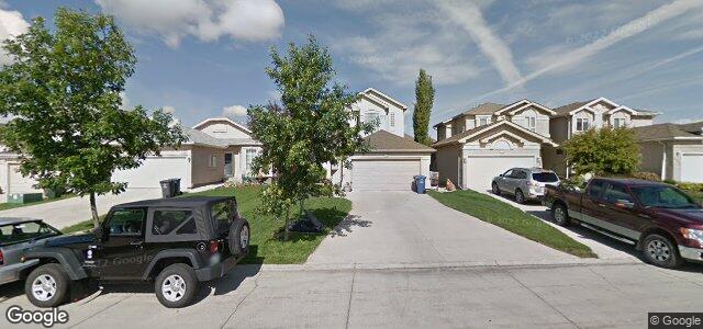 132 Henry Dormer Drive（加拿大曼尼托巴省温尼伯市）房屋照片