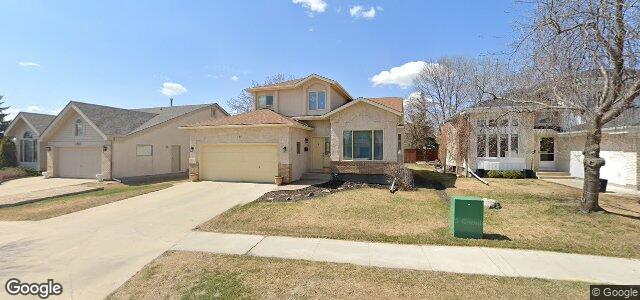 Photo of 132 Waterfront Road in Winnipeg, Manitoba