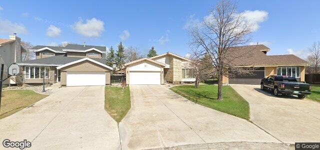 15 Pynoo Place（加拿大曼尼托巴省温尼伯市）房屋照片