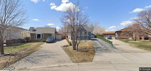 150 Charbonneau Crescent（加拿大曼尼托巴省温尼伯市）房屋照片